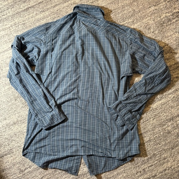 MEN’S COLUMBIA BUTTON DOWN - Picture 3 of 6